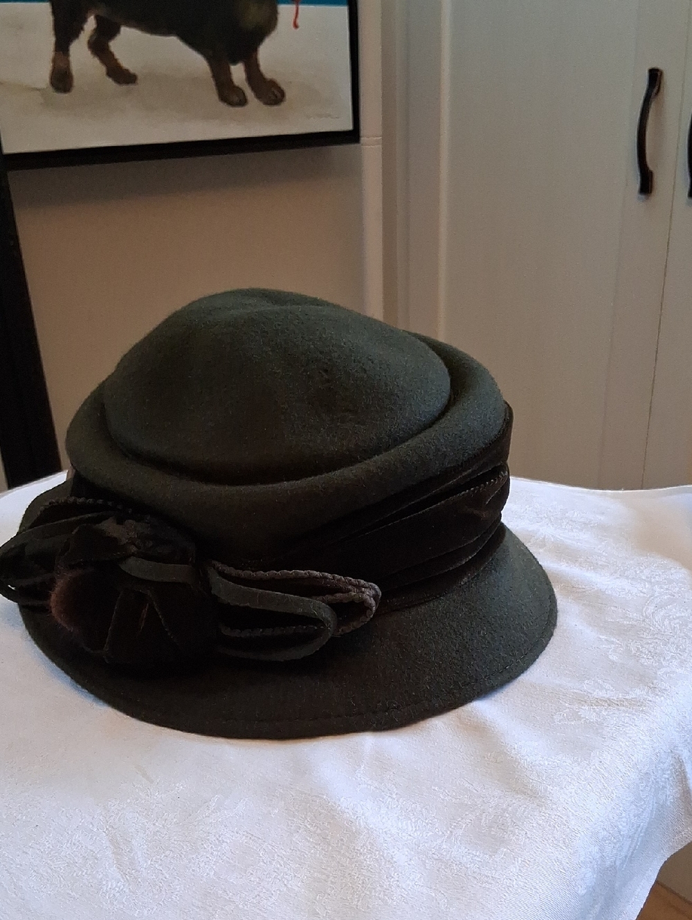 NWT Vintage 100% Wool Cloche Hat W Velvet/Fur Band